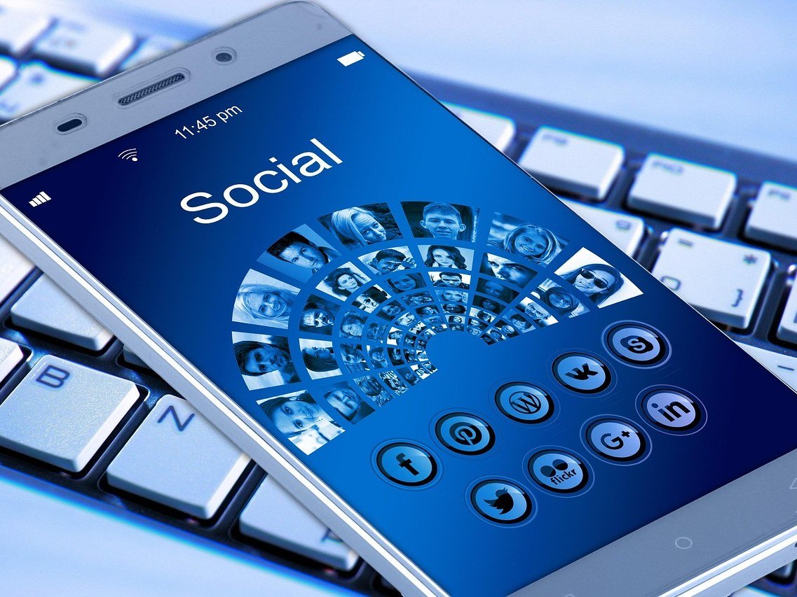 Communication digitale & réseaux sociaux — aperçu 1